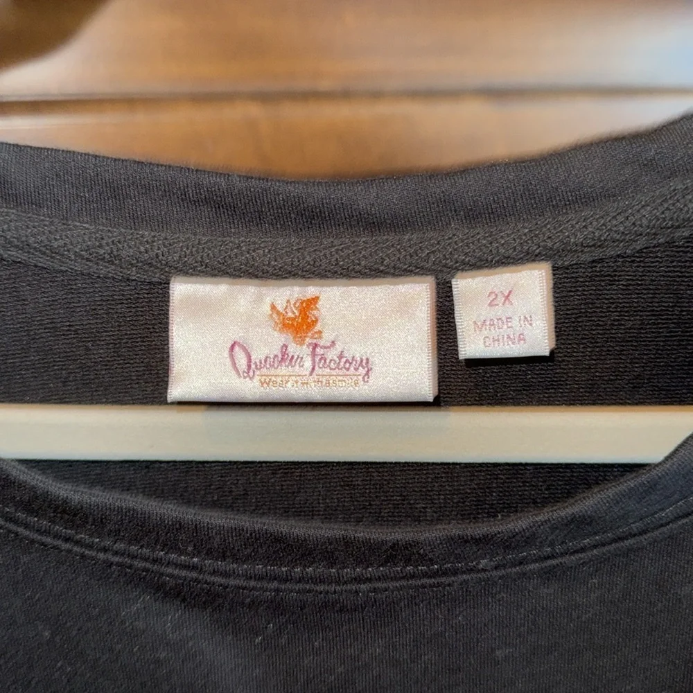 Embellished bejeweled Quacker Factory black crew neck sweatshirt size 2X